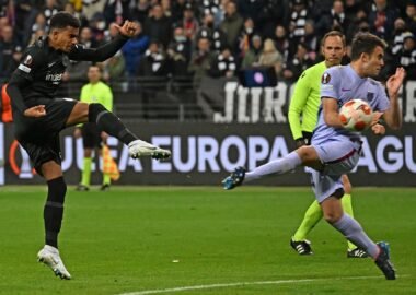 برشلونة فرانكفورت 2022